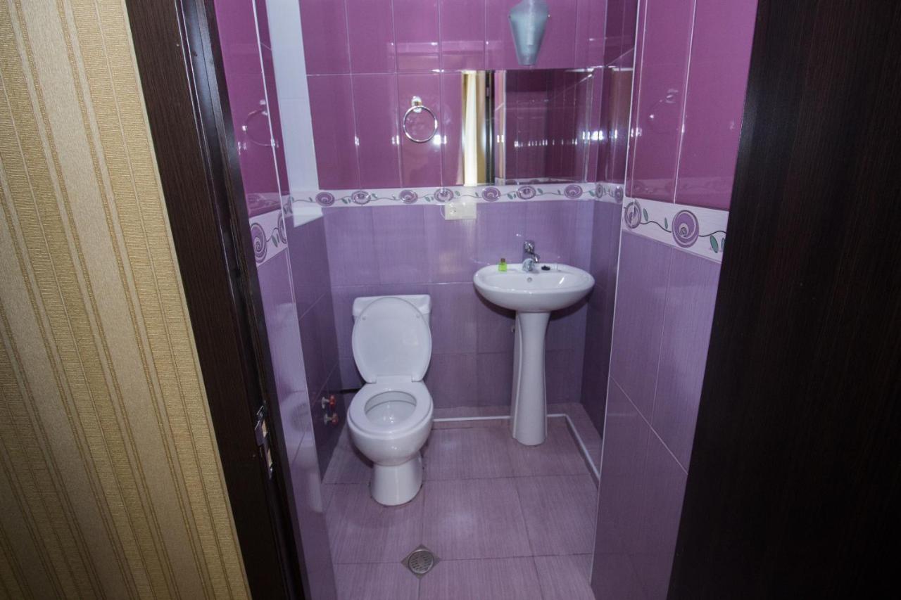 Отель Tbili House Тбилиси Экстерьер фото