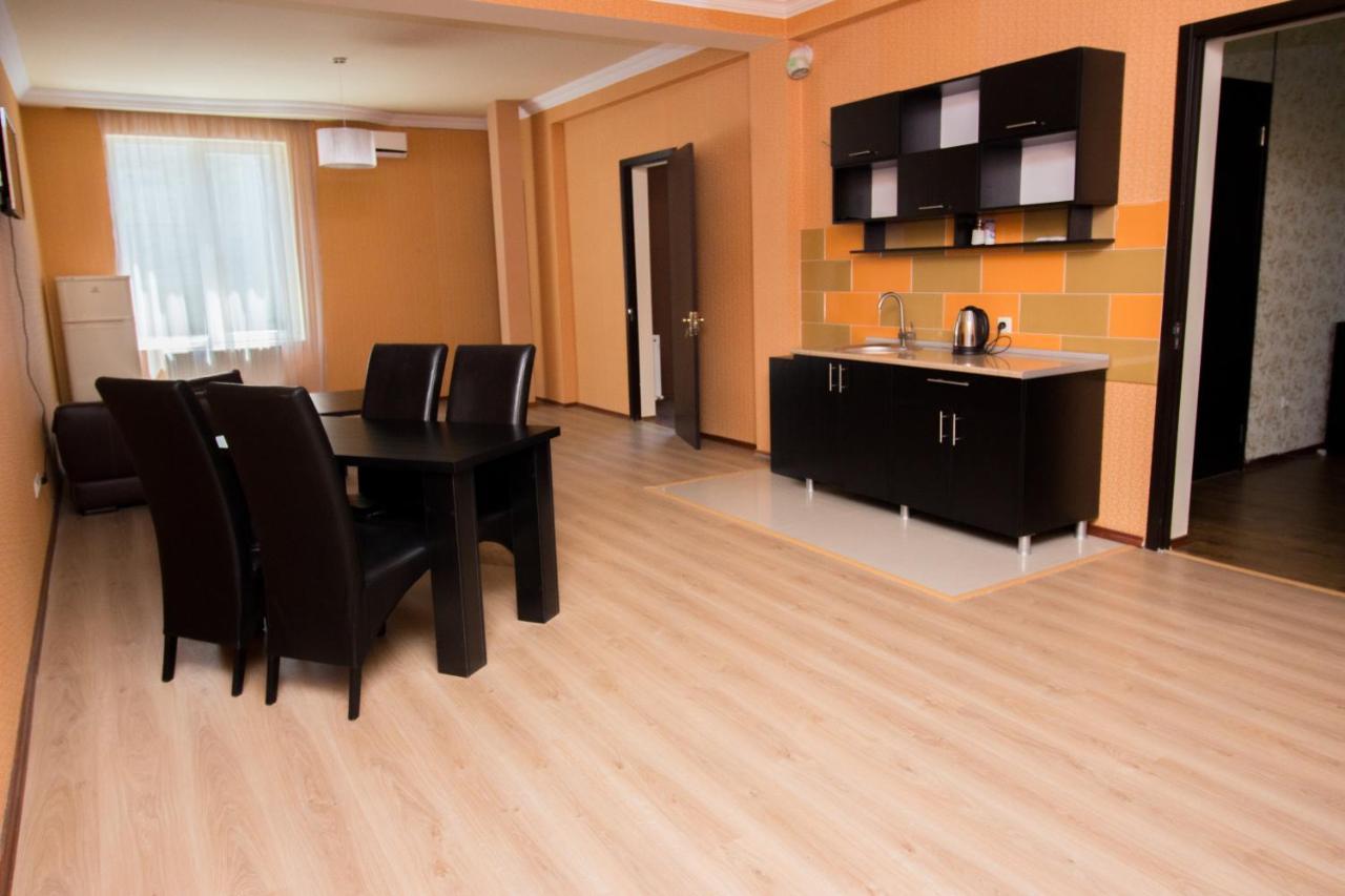 Отель Tbili House Тбилиси Экстерьер фото