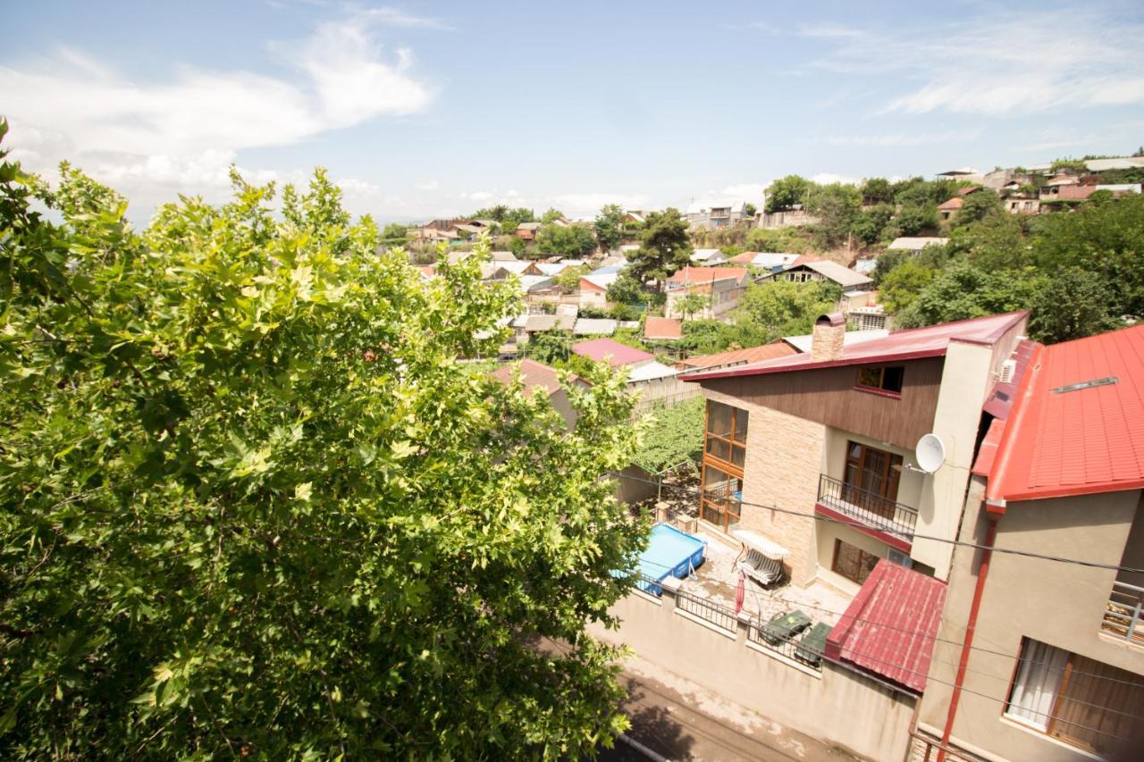 Отель Tbili House Тбилиси Экстерьер фото